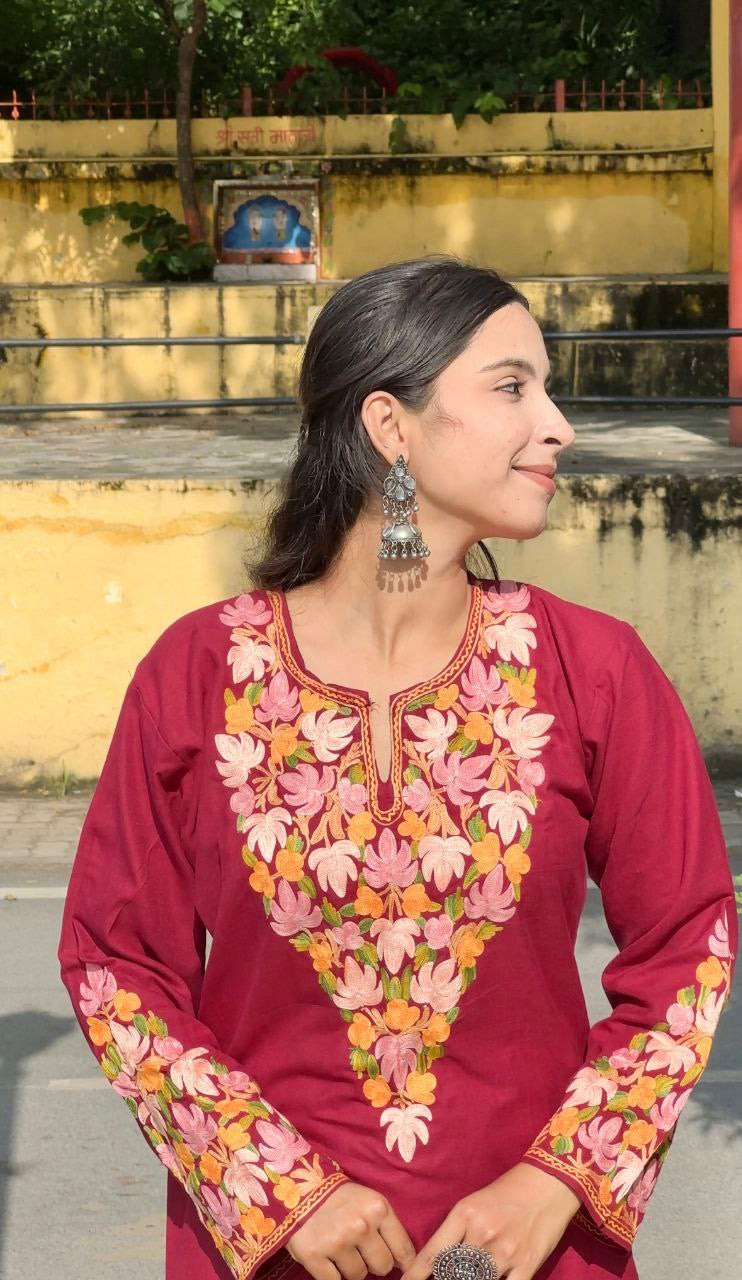 Jahanvi Cotton Kashmiri Co-Ord Set close-up – hand-embroidered Kashmiri embroidery detail