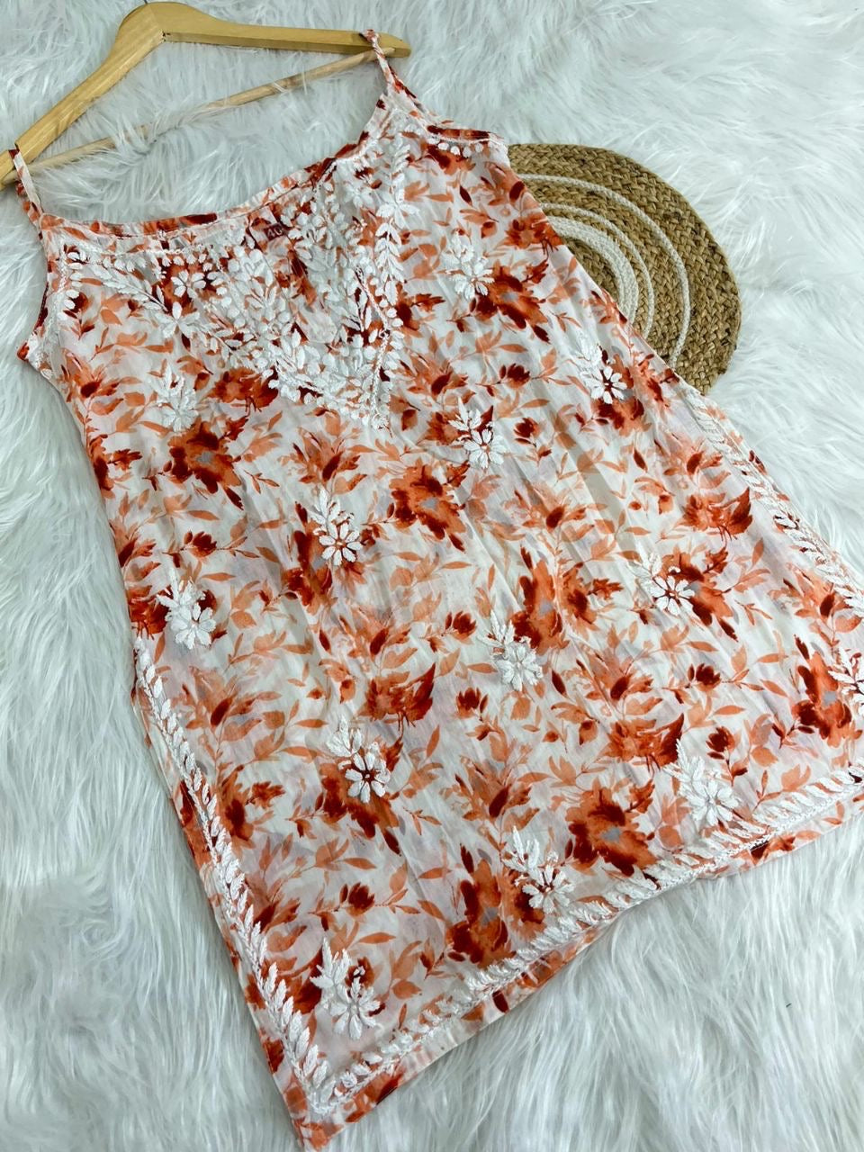 “MAISHA” Chikankari Strap Sleeve Kurta