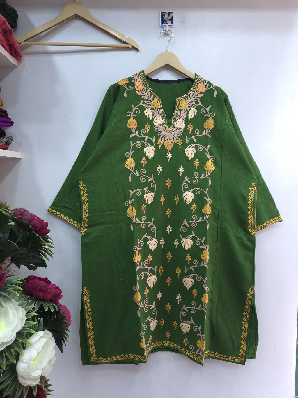 "GULNOOR" Kashmiri Pheran