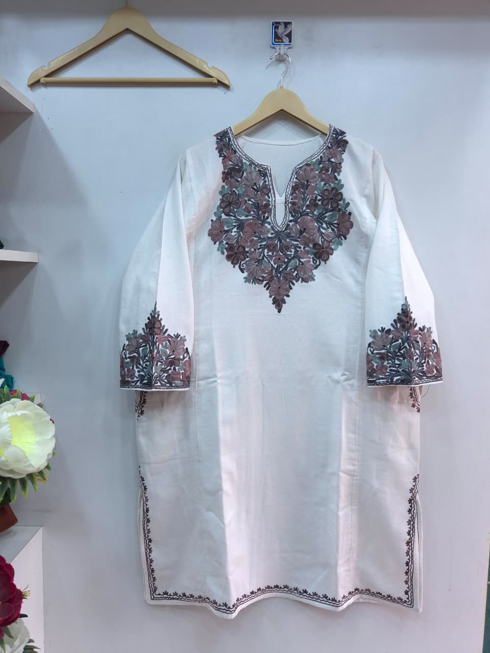 "NOORAYAT" Kashmiri Pheran