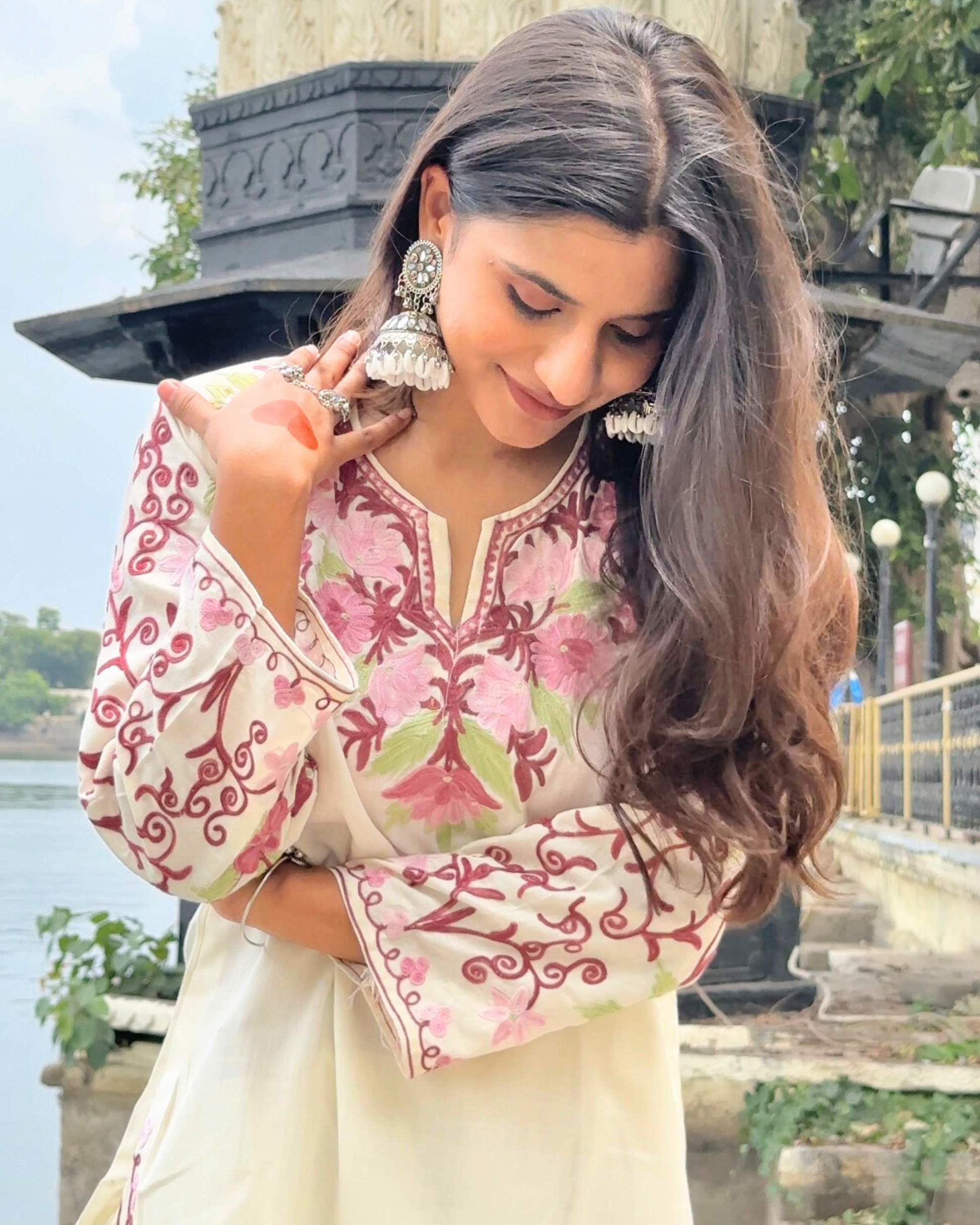 “AISHA” Kashmiri Embroidered Co-Ord Set