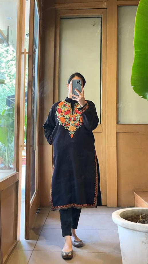 “AFSANA" Kashmiri Pheran