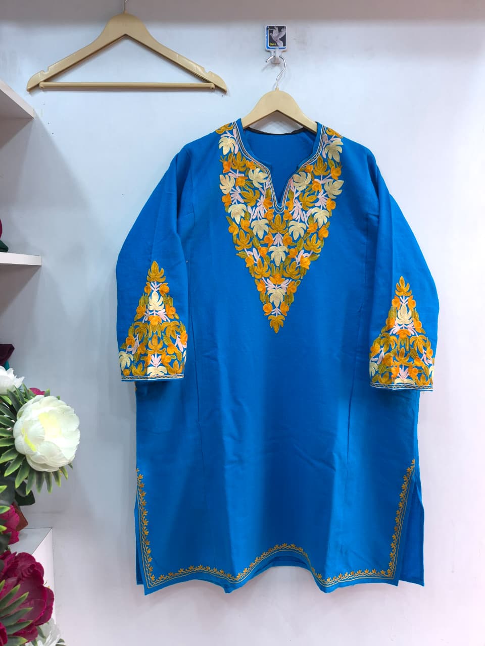 “NOORJAHAN" Kashmiri Pheran