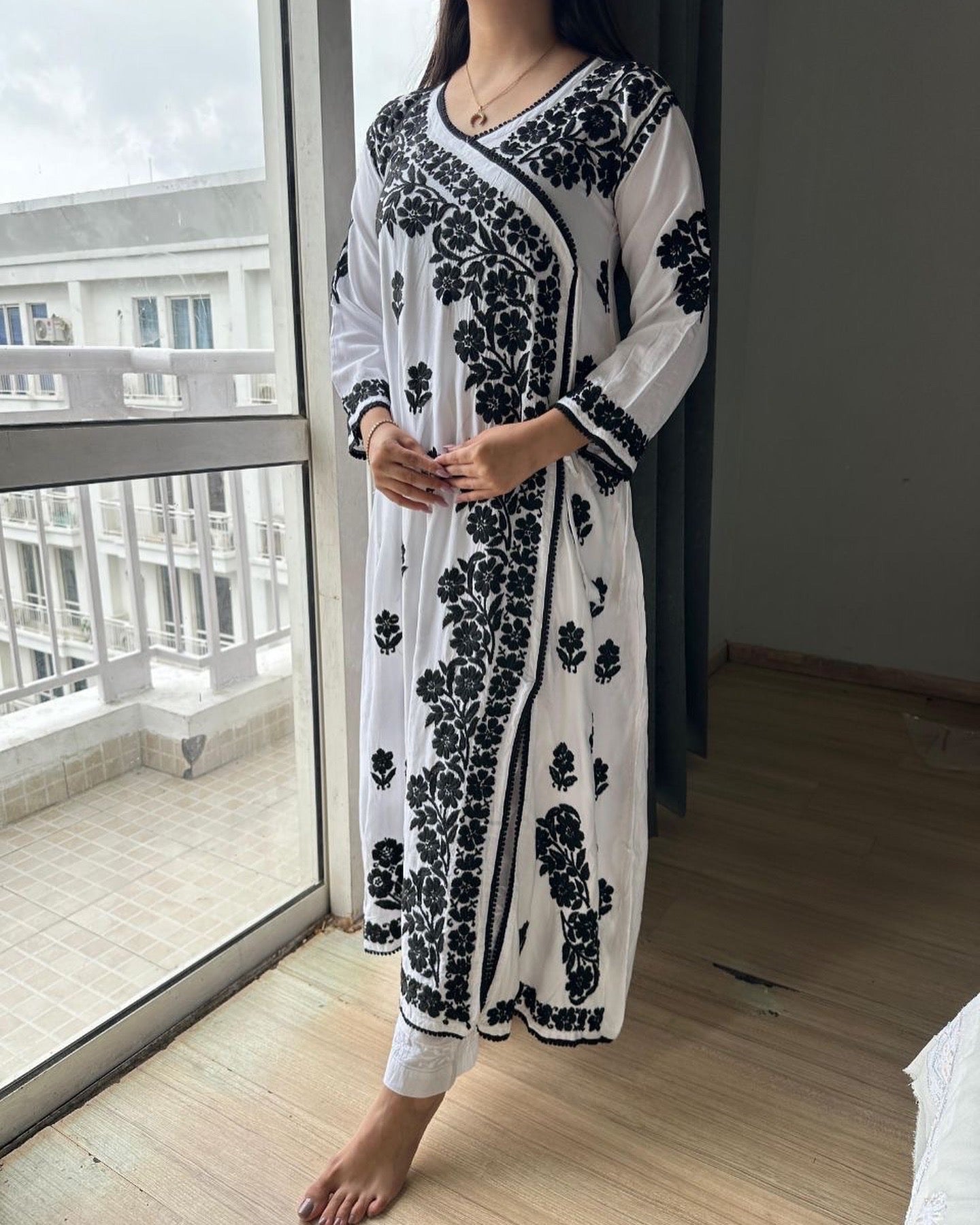 “KIARA” Modal Angrakha Chikankari Kurta