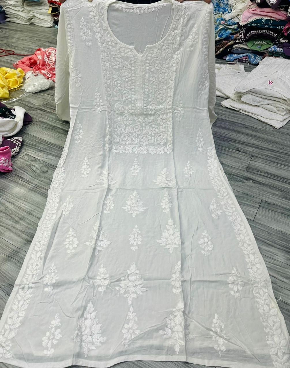 "SAFEAD" Modal Chikankari Kurta