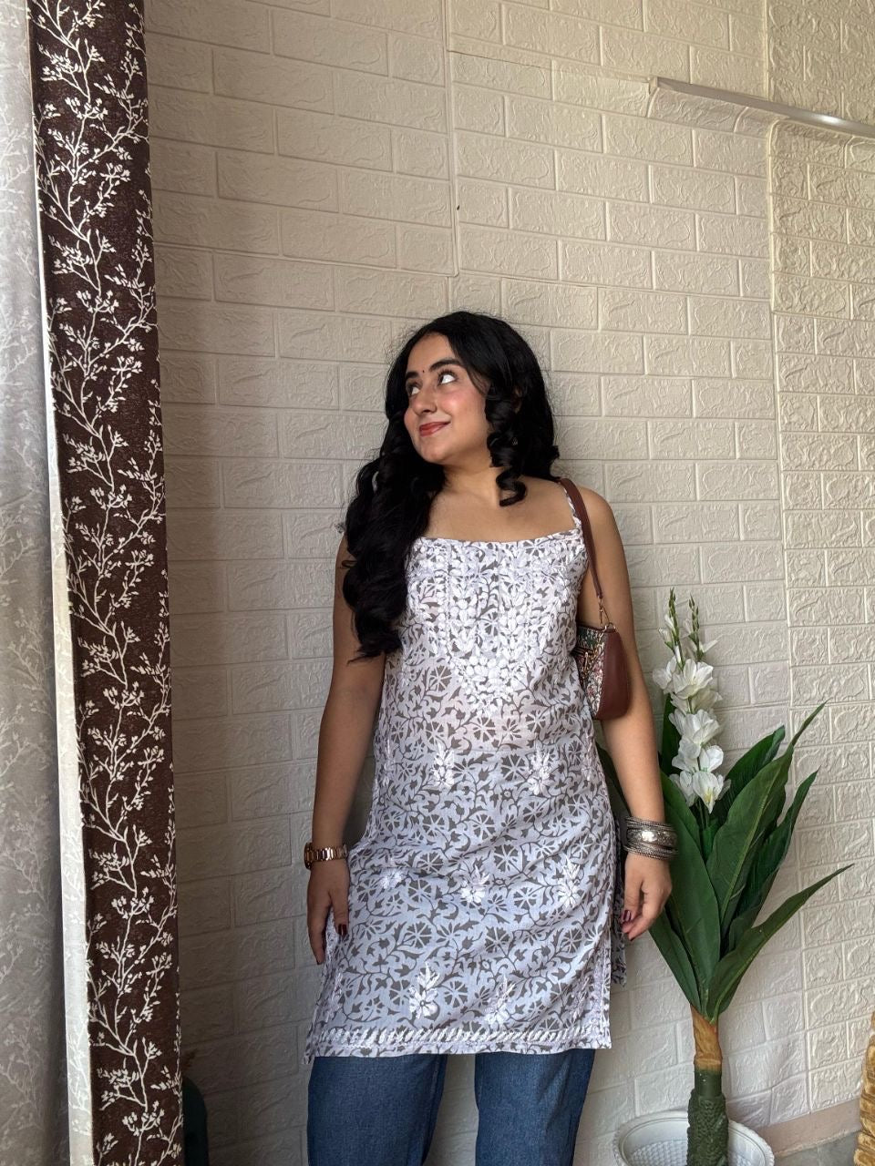 “MAISHA” Chikankari Strap Sleeve Kurta