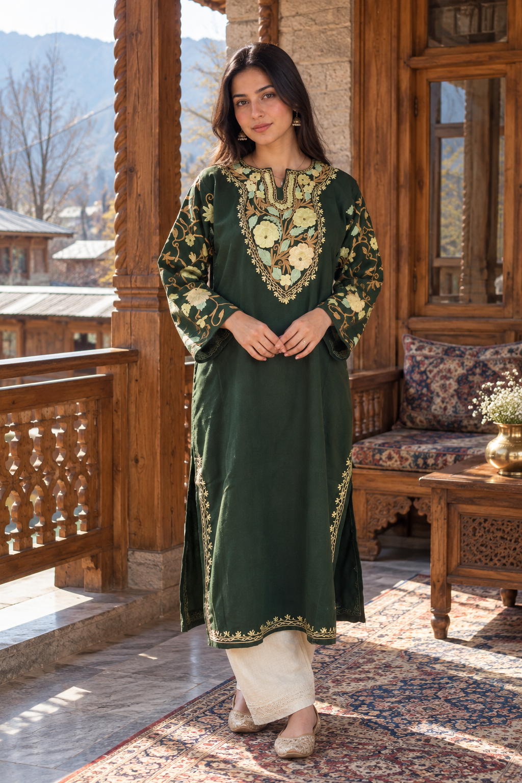 “MEHZEEN" Kashmiri Pheran