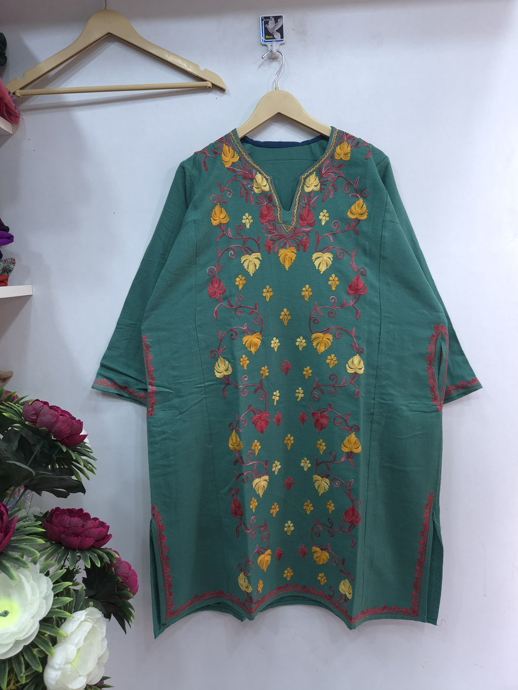 "GULNOOR" Kashmiri Pheran