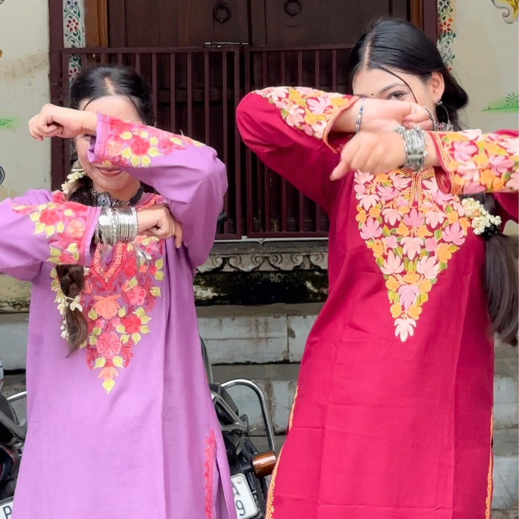 Detailed view of Aari embroidery on Anvi Cotton Co-Ord Set neckline and sleeves.