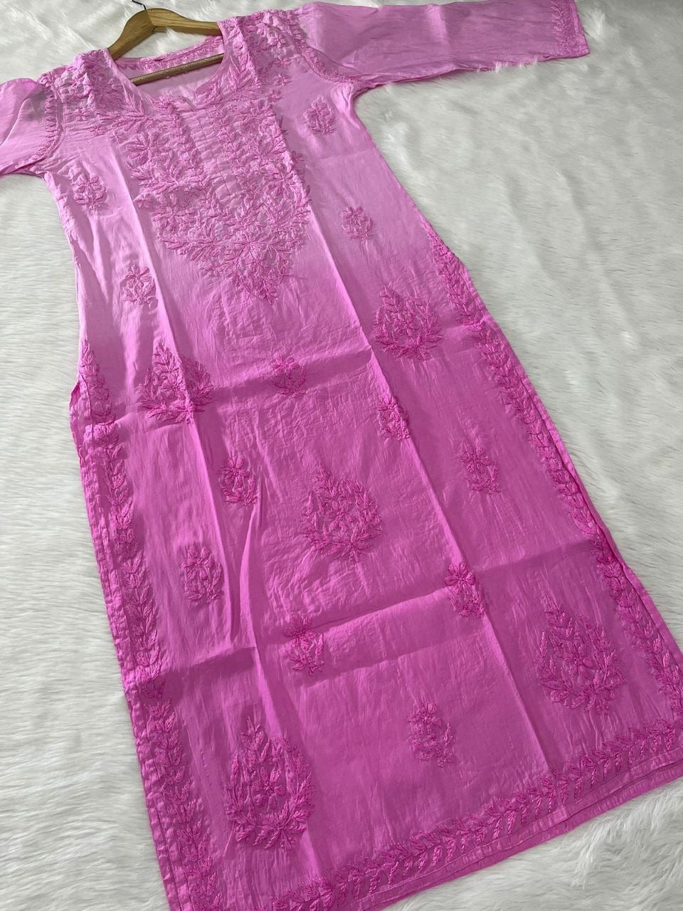 “RONAK” Chanderi Ombré Chikankari Kurta