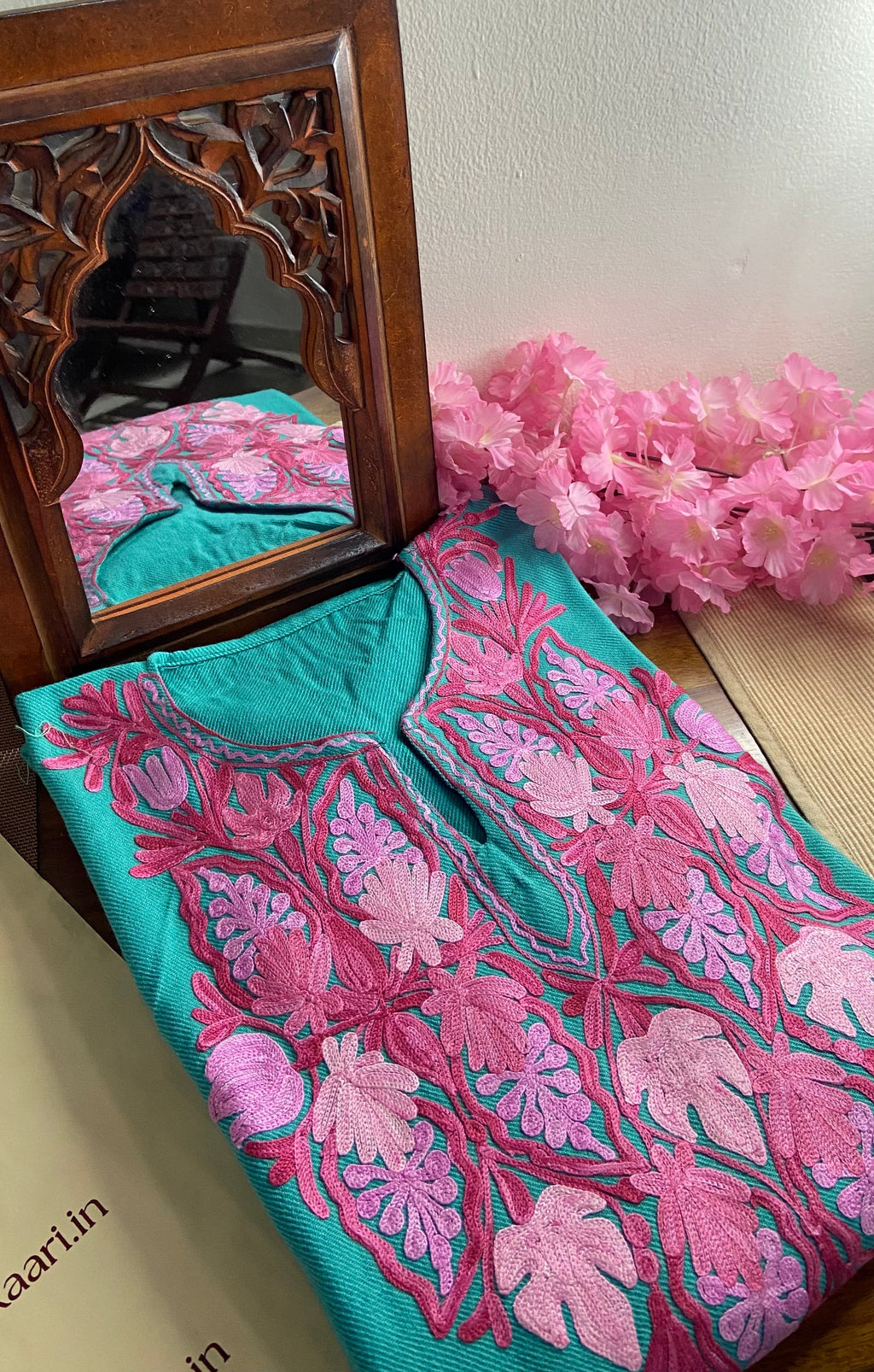 “JODHA" Kashmiri Pheran