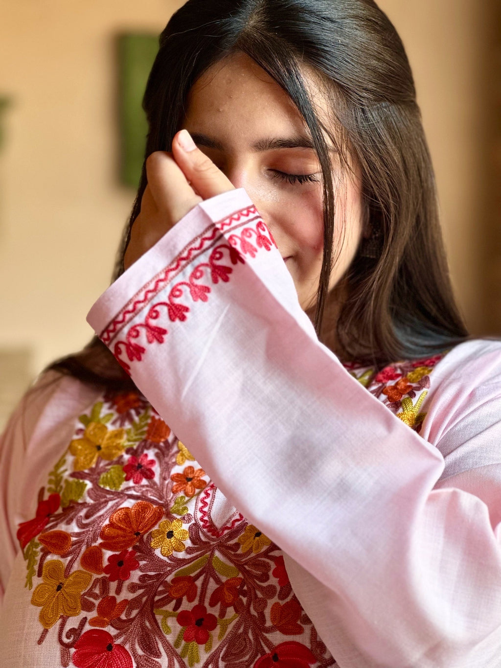 “HOOR” Cotton Kashmiri Embroidered Co-Ord Set