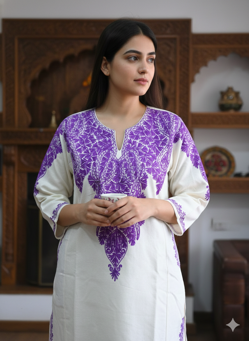 “ASHNA" Kashmiri Pheran