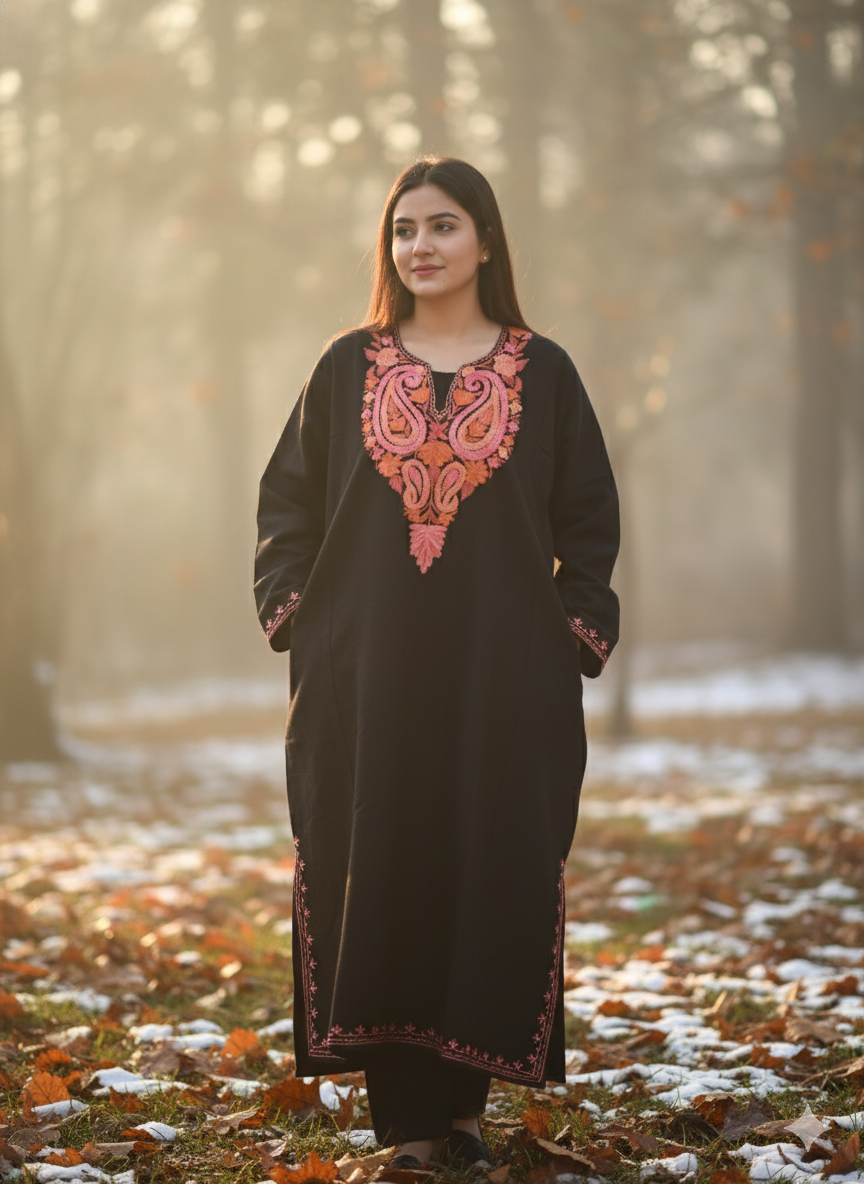 "DAISY" Kashmiri Pheran