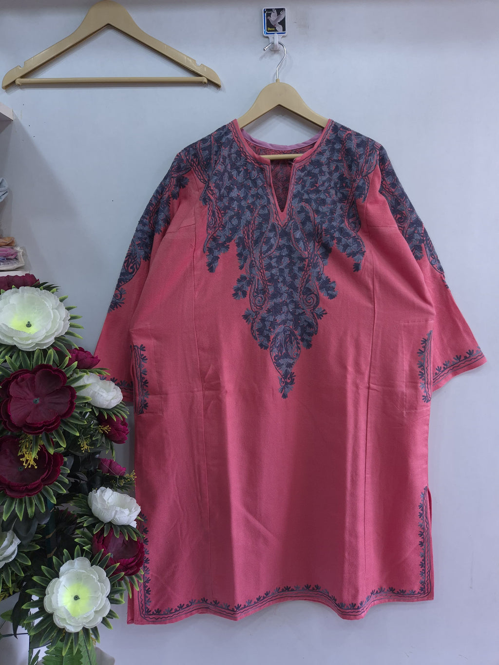 “PINJORE" Kashmiri Pheran