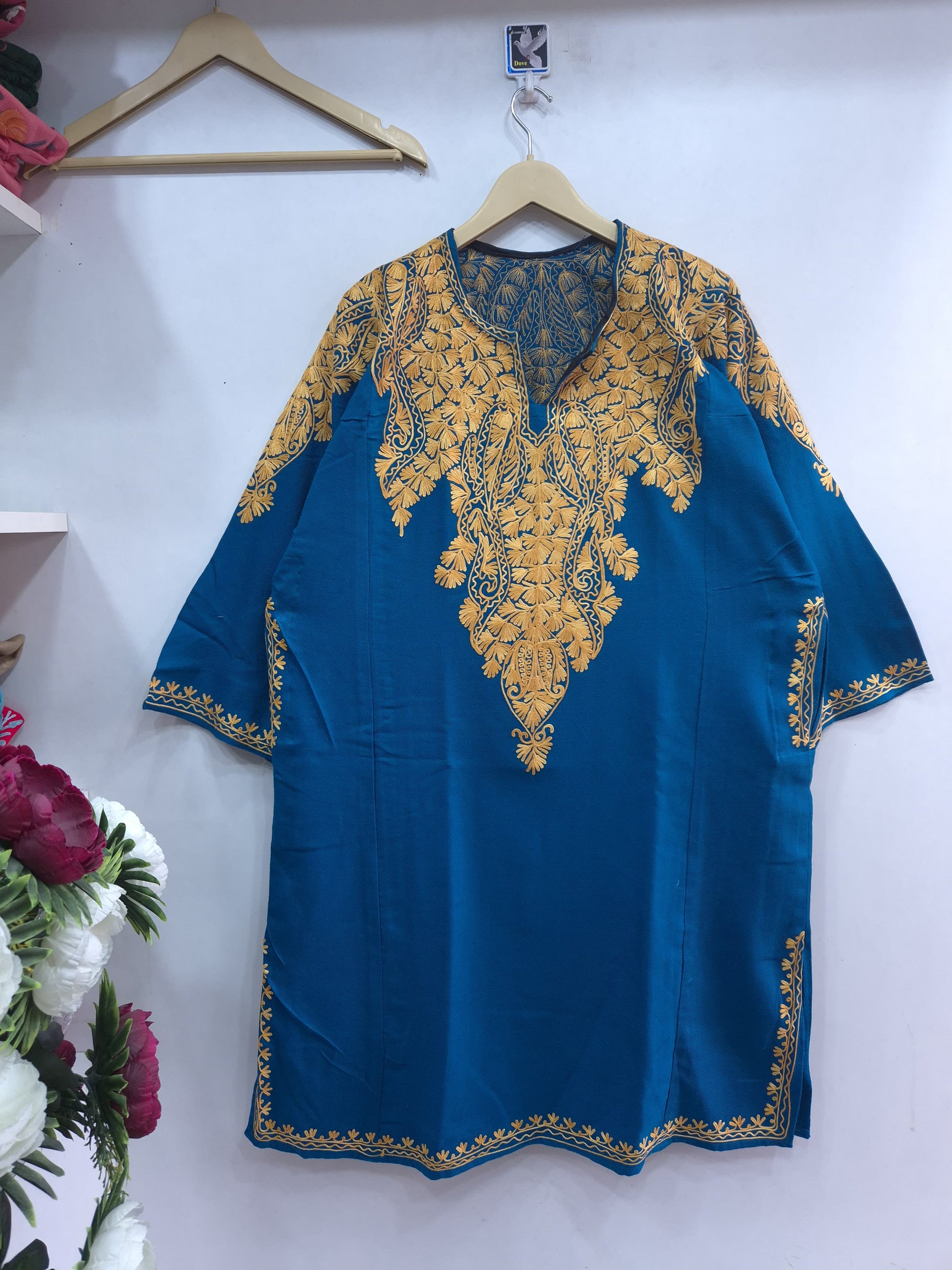 “PINJORE" Kashmiri Pheran