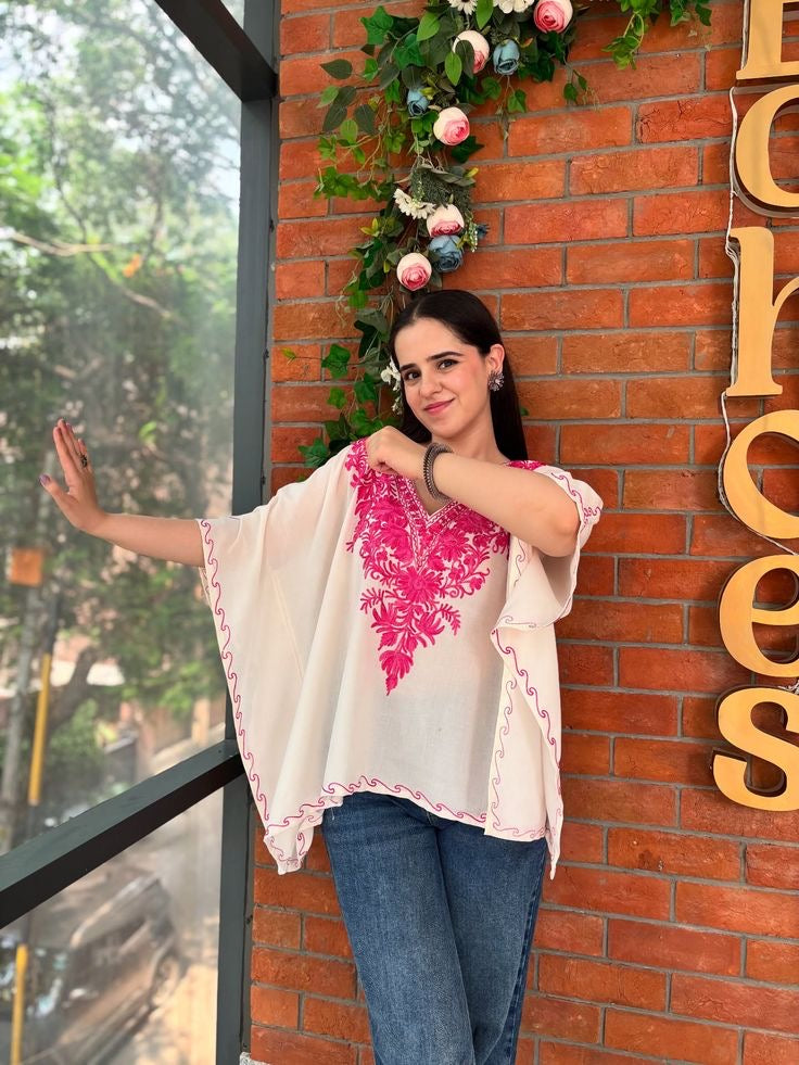 "AYMIN" Short Kashmiri Kaftan