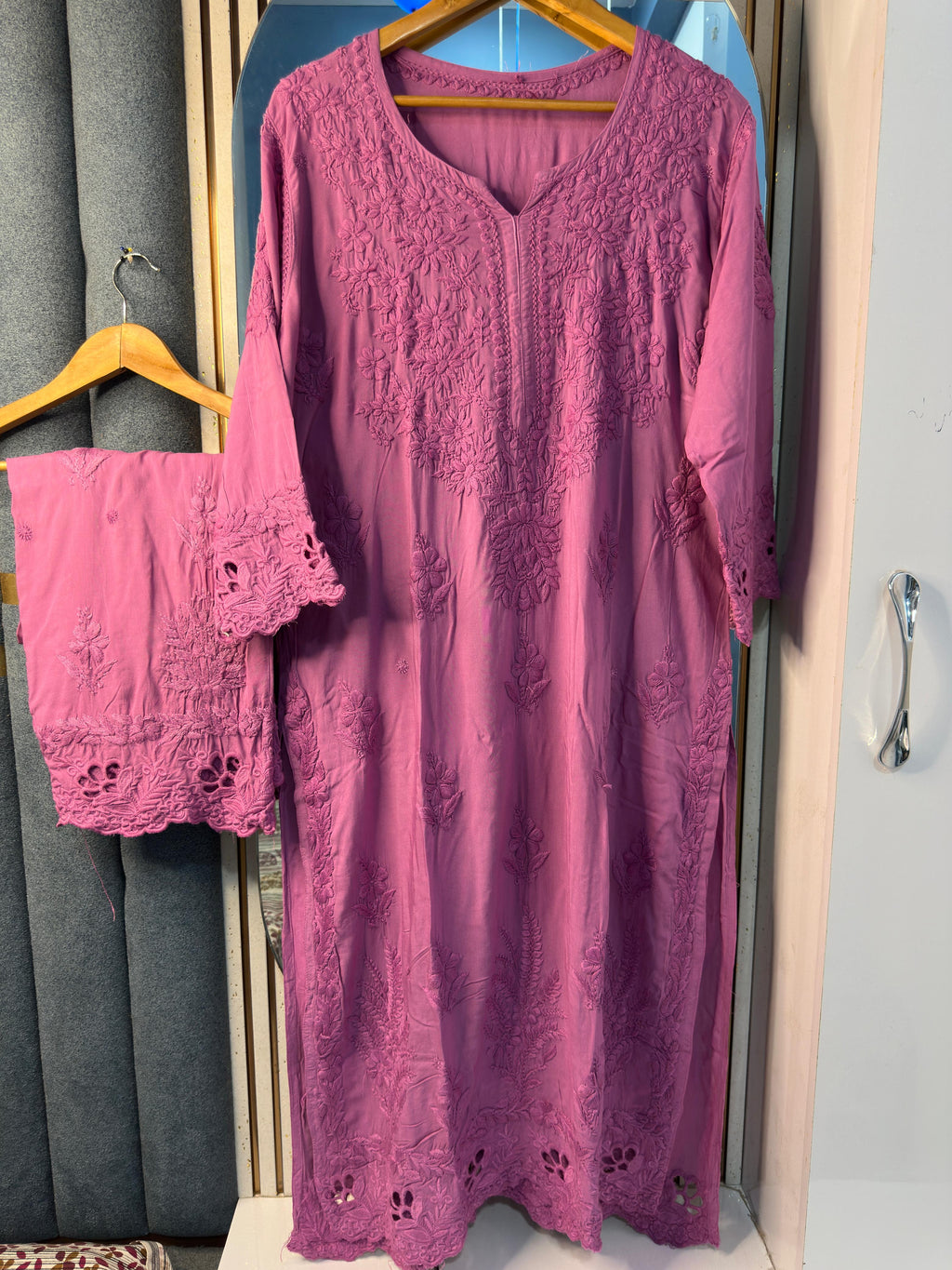 VANZARA Cut-Work Chikankari Co-Ord Set