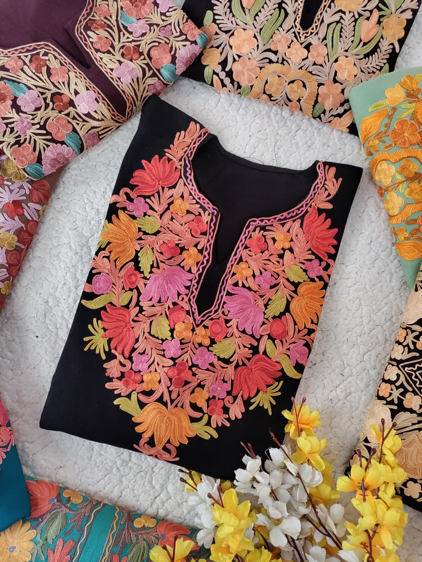 “AFSANA" Kashmiri Pheran