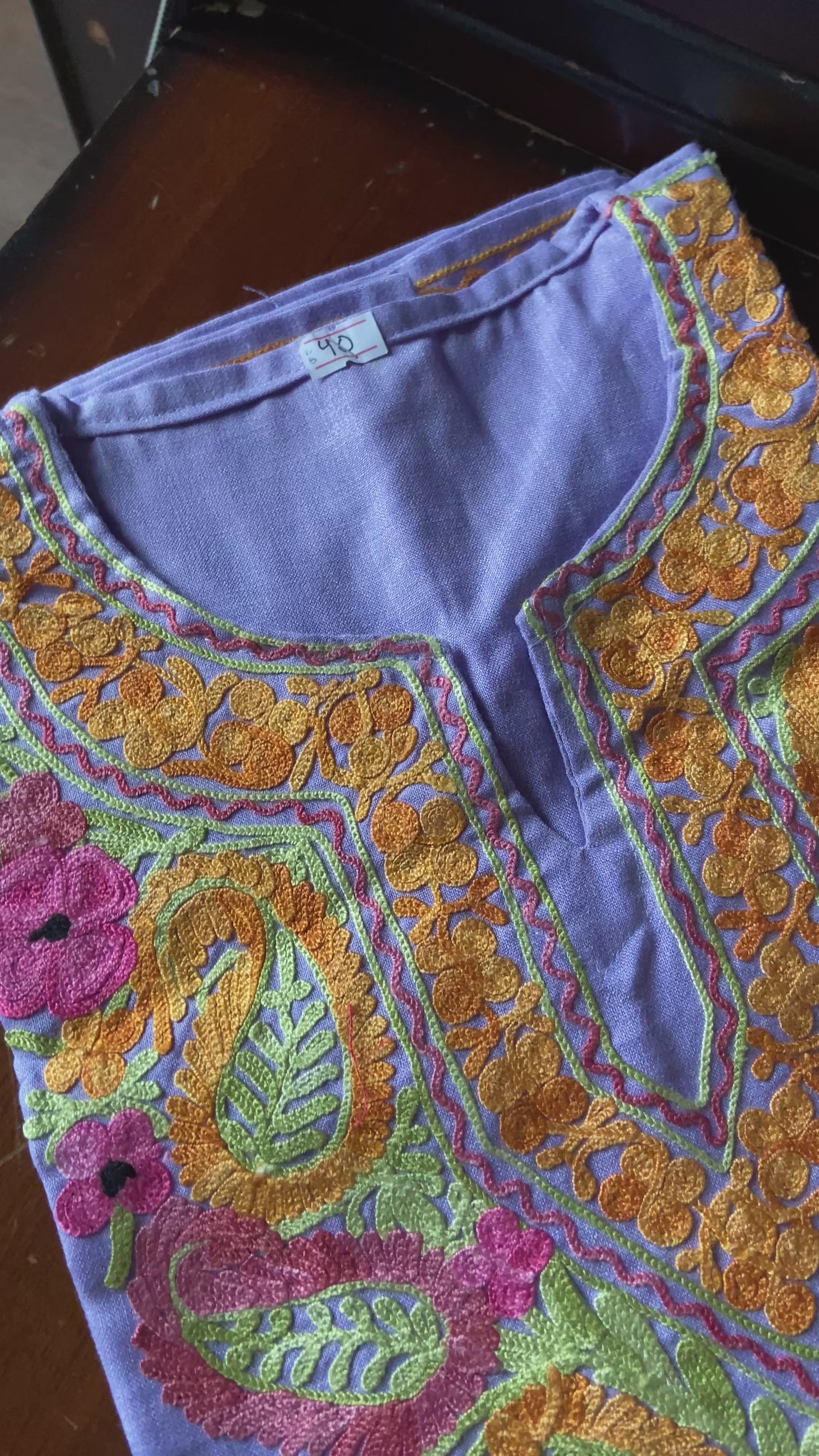 “MAHROSH” Short Kashmiri Kurta